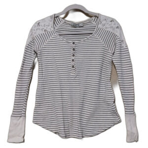 Chloe K shirt Womens Small white black striped thermal 1/4 button lace shoulders
